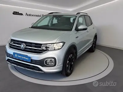 Begagnad VW T-Cross Sportline 95 HK (69 kW) 2023 Grå SUV