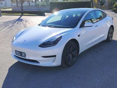 Usata 2023 Tesla Model 3 Standard Range Berlina | 26.500 € (Buon prezzo)