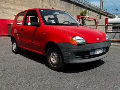 Usata Fiat Seicento 39 CV (28 kW) 2000 Rosso Utilitaria