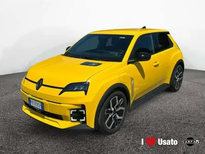 Usata Renault R5 Urban 89 kW (122 CV) 2025 Giallo Utilitaria