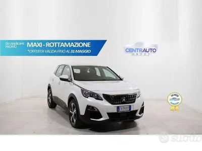 Usata Peugeot 3008 Business-Line 131 CV (96 kW) 2019 Bianco SUV