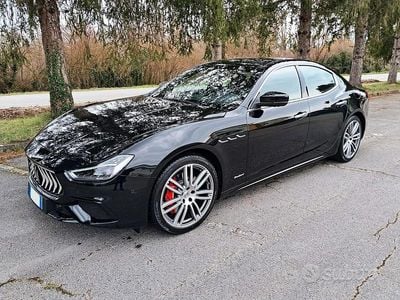 Usata Maserati Ghibli 350 CV (257 kW) 2018 Nero Berlina