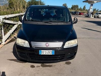 Usata Fiat Multipla Dynamic 120 CV (88 kW) 2009 Nero Monovolume