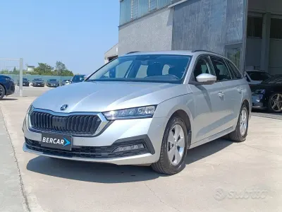 Usata Skoda Octavia Ambition 116 CV (85 kW) 2022 Grigio Station wagon