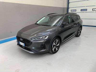 Usata Ford Focus Active 125 CV (91 kW) 2023 Grigio scuro metallizzato Station wagon