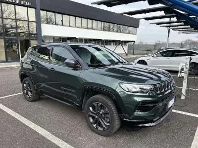 Usata Jeep Compass 131 CV (96 kW) 2022 Verde SUV