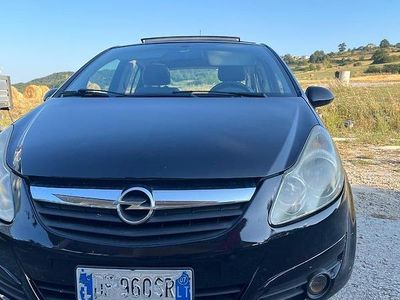 Usata Opel Corsa 90 CV (66 kW) 2007 Nero Utilitaria