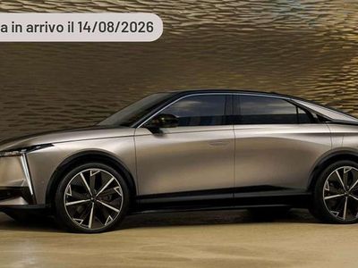 Nuova DS Automobiles N°8 105 kW (143 CV) 2025 Argento SUV