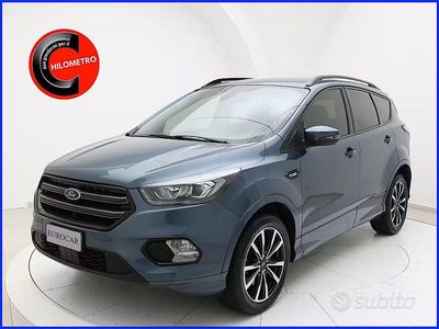 Usata Ford Kuga ST-Line 120 CV (88 kW) 2019 Nero SUV