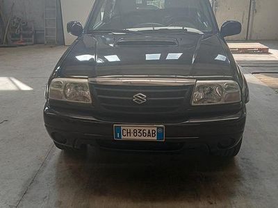 Nero Usata 2004 Suzuki Grand Vitara SUV | 8500 €