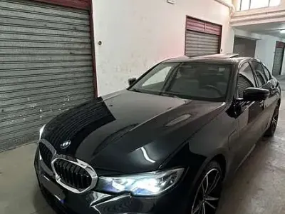 Usata BMW 330e M Sport 292 CV (214 kW) 2021 Nero Berlina