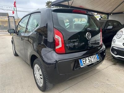 Usata VW up! 67 CV (49 kW) 2013 Nero Utilitaria