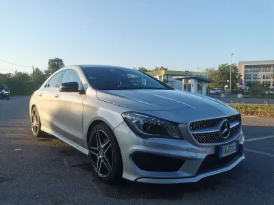 Usata Mercedes CLA200 Premium 136 CV (100 kW) 2015 Argento Berlina