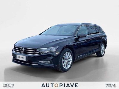 Usata VW Passat Business 150 CV (110 kW) 2021 Nero Station wagon