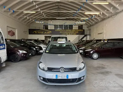 Usata VW Golf VI Highline 110 CV (80 kW) 2010 Grigio Utilitaria