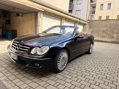 Käytetty Mercedes CLK280 Avantgarde 231 HP (169 kW) 2007 Sininen Avoauto