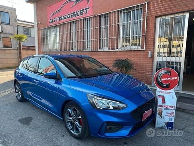 Usata Ford Focus ST-Line 120 CV (88 kW) 2020 Blu Berlina
