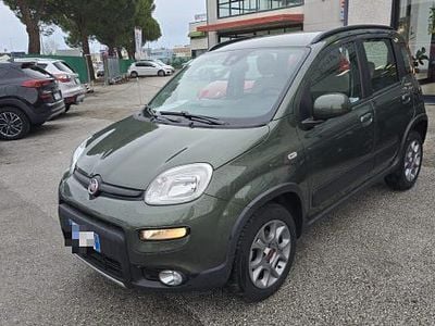 Usata Fiat Panda Easy 80 CV (58 kW) 2016 Verde Utilitaria