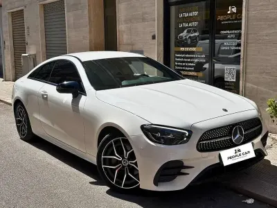 Usata Mercedes E220 Premium Plus 194 CV (142 kW) 2021 Bianco Coupé