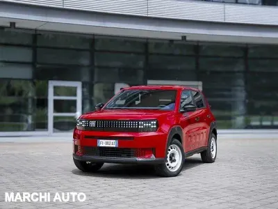 Nuova Fiat Grande Panda Red 82 kW (112 CV) 2025 Rosso Utilitaria