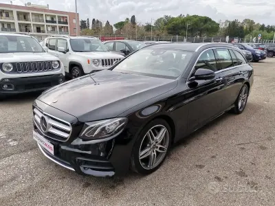 Usata Mercedes E350 Premium 258 CV (189 kW) 2017 Nero Station wagon
