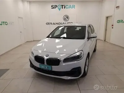 Usata BMW 218 140 CV (102 kW) 2019 Bianco Station wagon