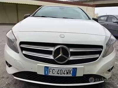 Usata Mercedes A160 90 CV (66 kW) 2015 Berlina