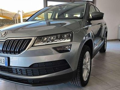 Usata Skoda Karoq Executive 116 CV (85 kW) 2020 Grigio SUV