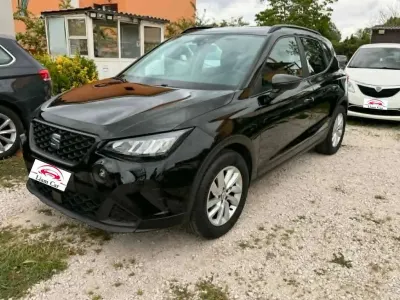 Usata Seat Arona 95 CV (69 kW) 2023 Nero SUV