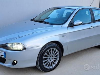 Usata Alfa Romeo 147 Distinctive 105 CV (77 kW) 2008 Utilitaria