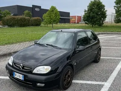 Usata Citroën Saxo 118 CV (86 kW) 2000 Utilitaria