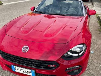 Fiat 124 Spider