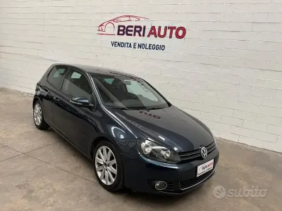 Begagnad VW Golf VI Highline 122 HK (89 kW) 2011 Blå Halvkombi
