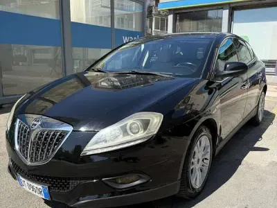 Usata Lancia Delta 120 CV (88 kW) 2009 Nero Utilitaria