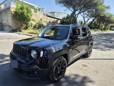 Usata Jeep Renegade 110 CV (80 kW) 2016 Nero SUV