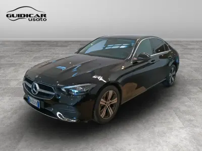 Usata Mercedes C200 163 CV (119 kW) 2023 Nero Utilitaria