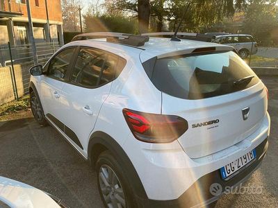 Usata Dacia Sandero 90 CV (66 kW) 2021 Bianco Utilitaria
