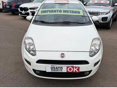 Usata Fiat Punto Street 69 CV (50 kW) 2014 Bianco Utilitaria