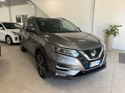 Usata Nissan Qashqai Tekna+ 131 CV (96 kW) 2019 Grigio SUV