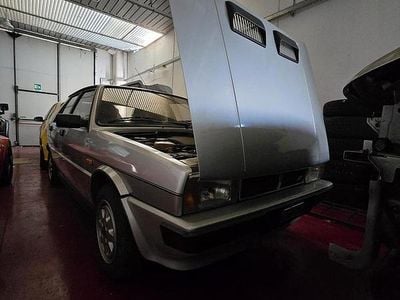 Gebraucht Lancia Delta 130 PS (95 kW) 1983 Grau Kleinwagen