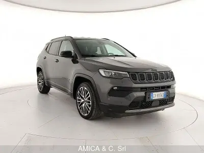 Usata Jeep Compass Summit 131 CV (96 kW) 2025 Grigio SUV