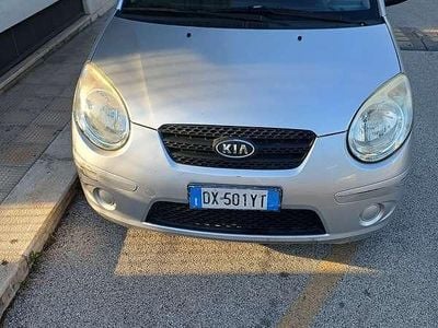 Usata Kia Picanto 60 CV (44 kW) 2009 Utilitaria