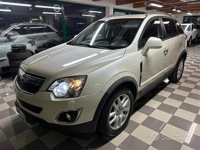 Usata Opel Antara Cosmo 163 CV (119 kW) 2012 Bianco SUV