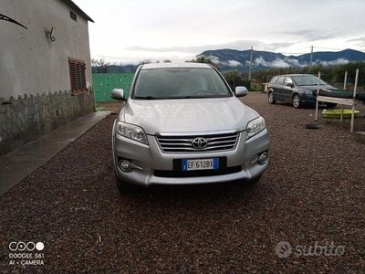 Usata Toyota RAV4 150 CV (110 kW) 2010 Grigio SUV