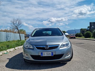 usata Opel Astra 5p 1.7 cdti Cosmo 110cv