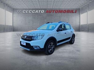 Usata Dacia Sandero Acces 95 CV (69 kW) 2020 Bianco Utilitaria