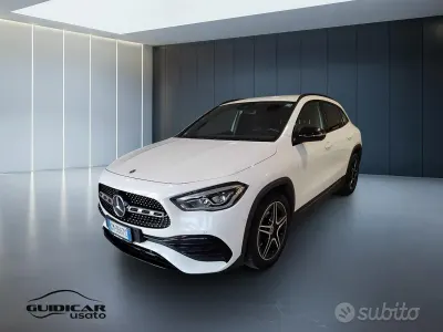 Usata Mercedes GLA200 Premium 150 CV (110 kW) 2023 Bianco SUV