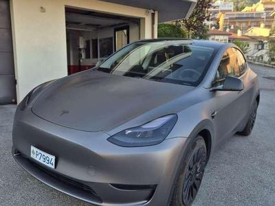 Usata Tesla Model Y Performance 250 kW (340 CV) 2023 Grigio SUV