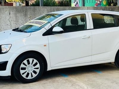 Usata Chevrolet Aveo LT 75 CV (55 kW) 2012 Bianco Berlina