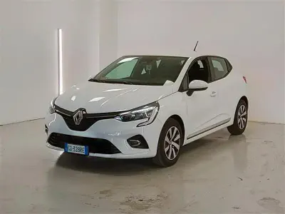 Usata Renault Clio Zen 140 CV (102 kW) 2020 Grigio chiaro